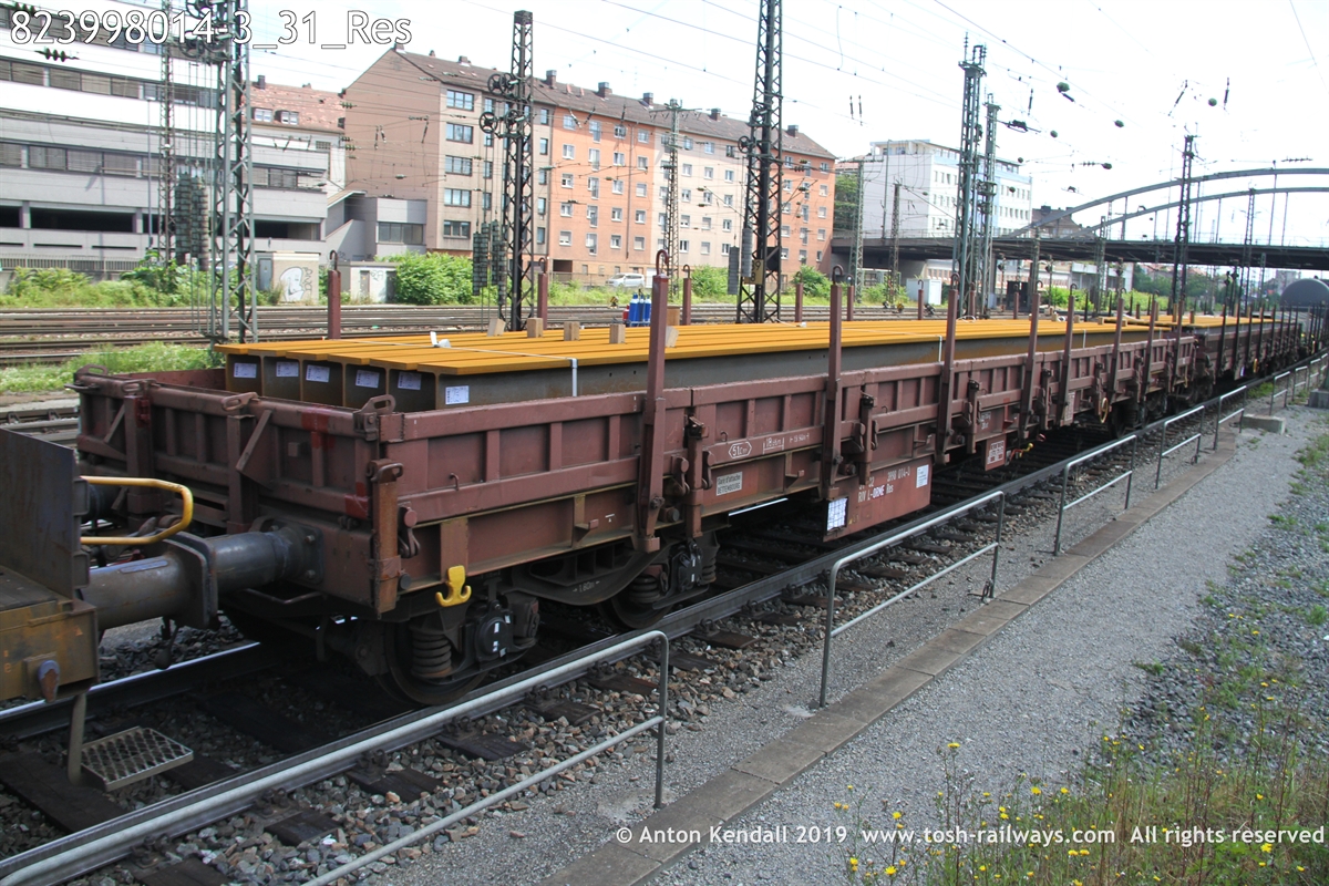 823998014-3_31_Res.JPG